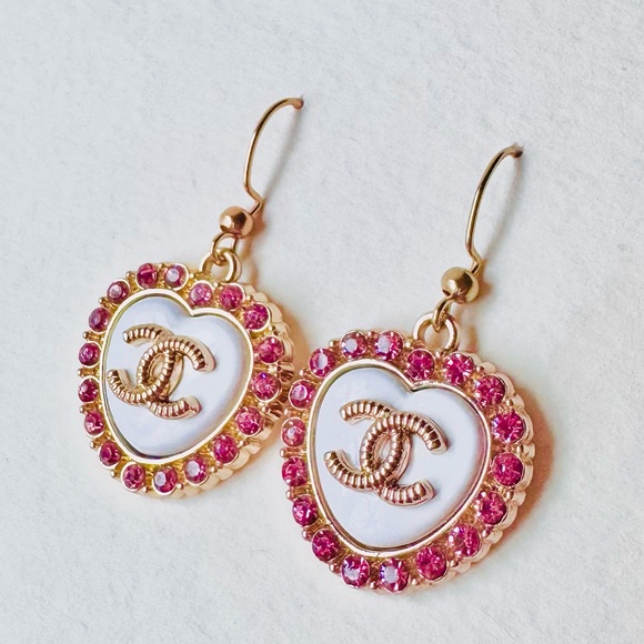CHANEL Pink, White and Gold Heart Earrings - Picture 10 of 13